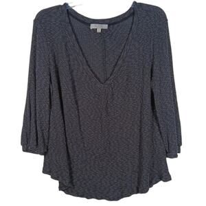 Anthropologie Eri + Ali V Neck Shirt size Medium